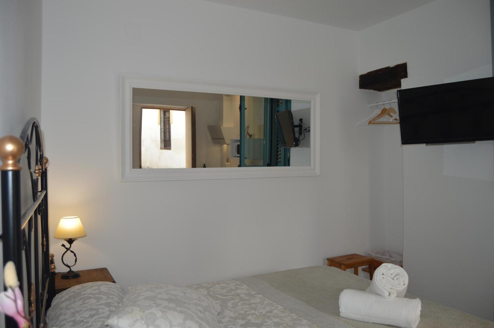 Apartamentos El Aljibe Relax Tourist กอร์โดบา ภายนอก รูปภาพ